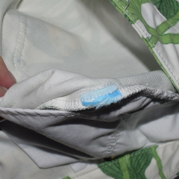 J. McLaughlin Lexi Jeans Green White Lily Frond Pattern Size 8 - Picture 5 of 7